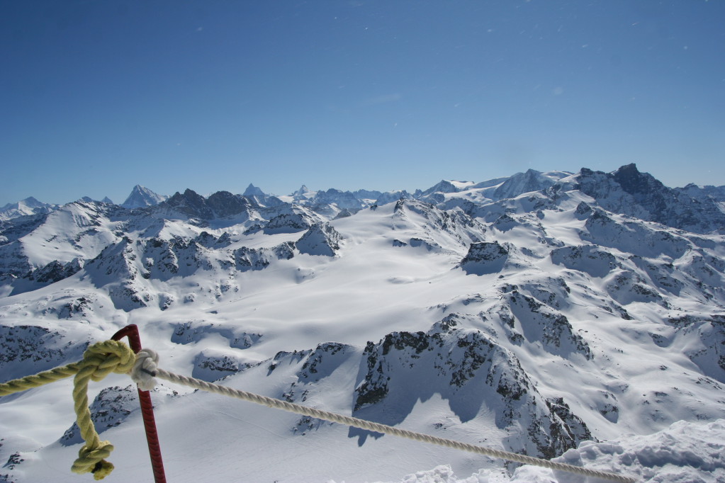 zingarotour063.jpg - Panorama dalla cima del MontFort, verso il Glacier de MontFort e il Cervino.